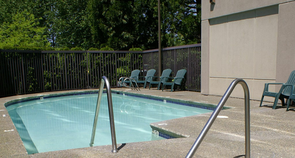 Courtyard By Marriott Airport Hotel 3*