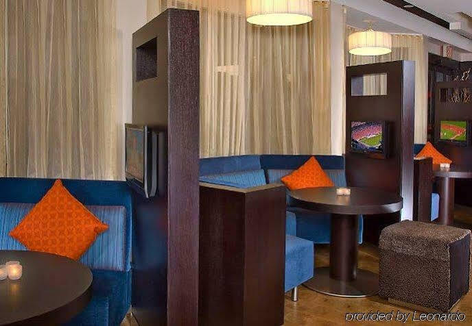 Courtyard By Marriott Airport Portland